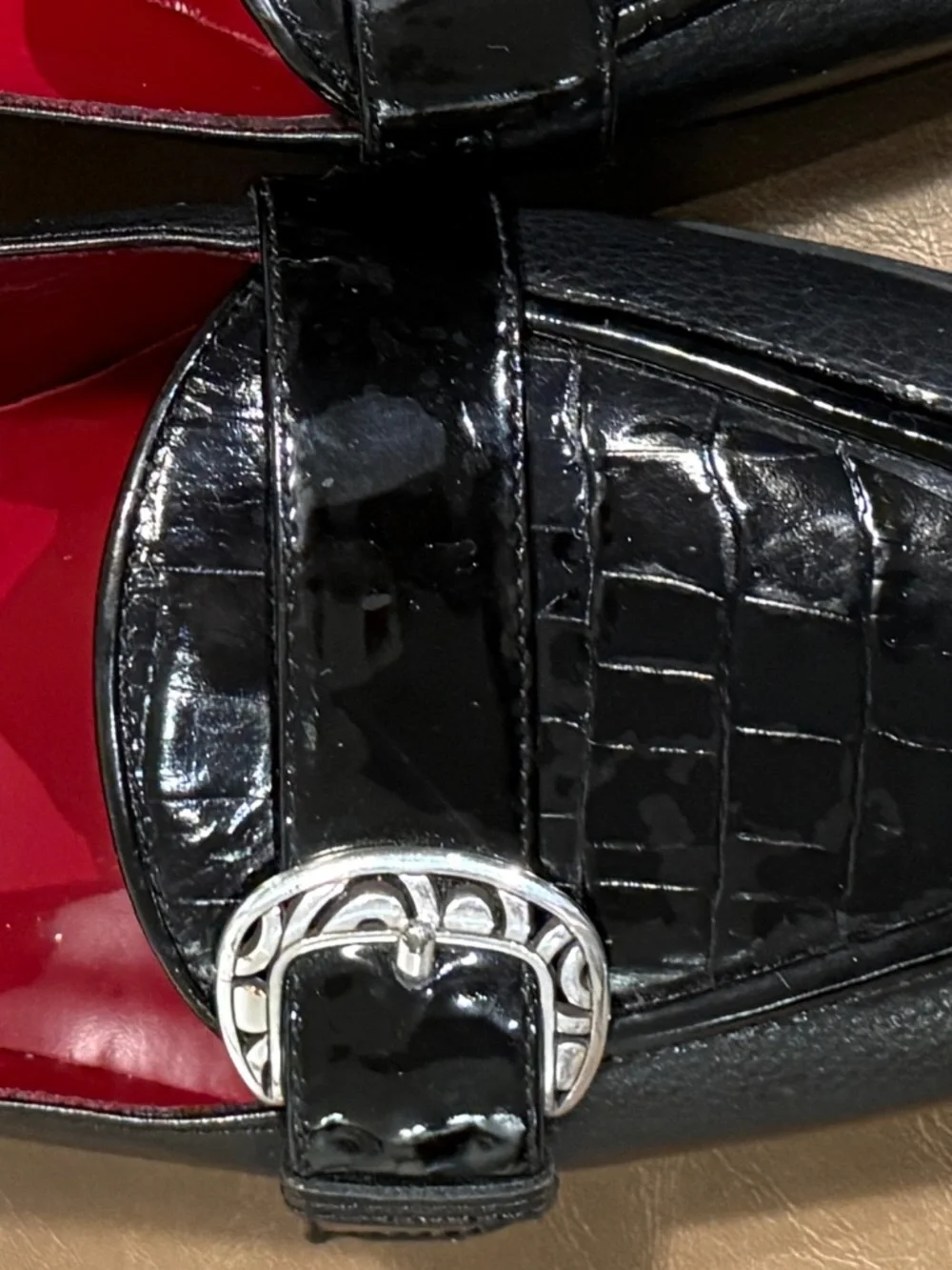 Brighton Italy Leather Heels 9.5 Black Croc Accent Comfort‎ Pumps Career Chic
